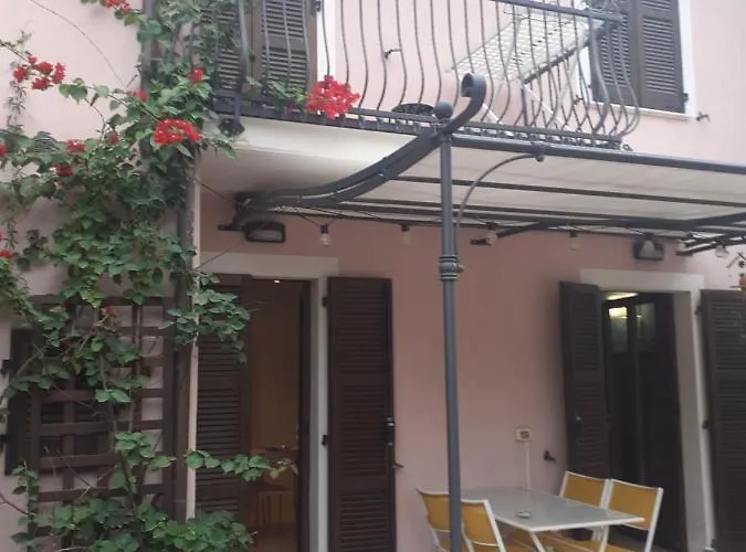 Bouganville House Apartment Senigallia