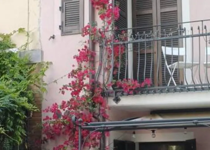 Bouganville House Apartment Senigallia